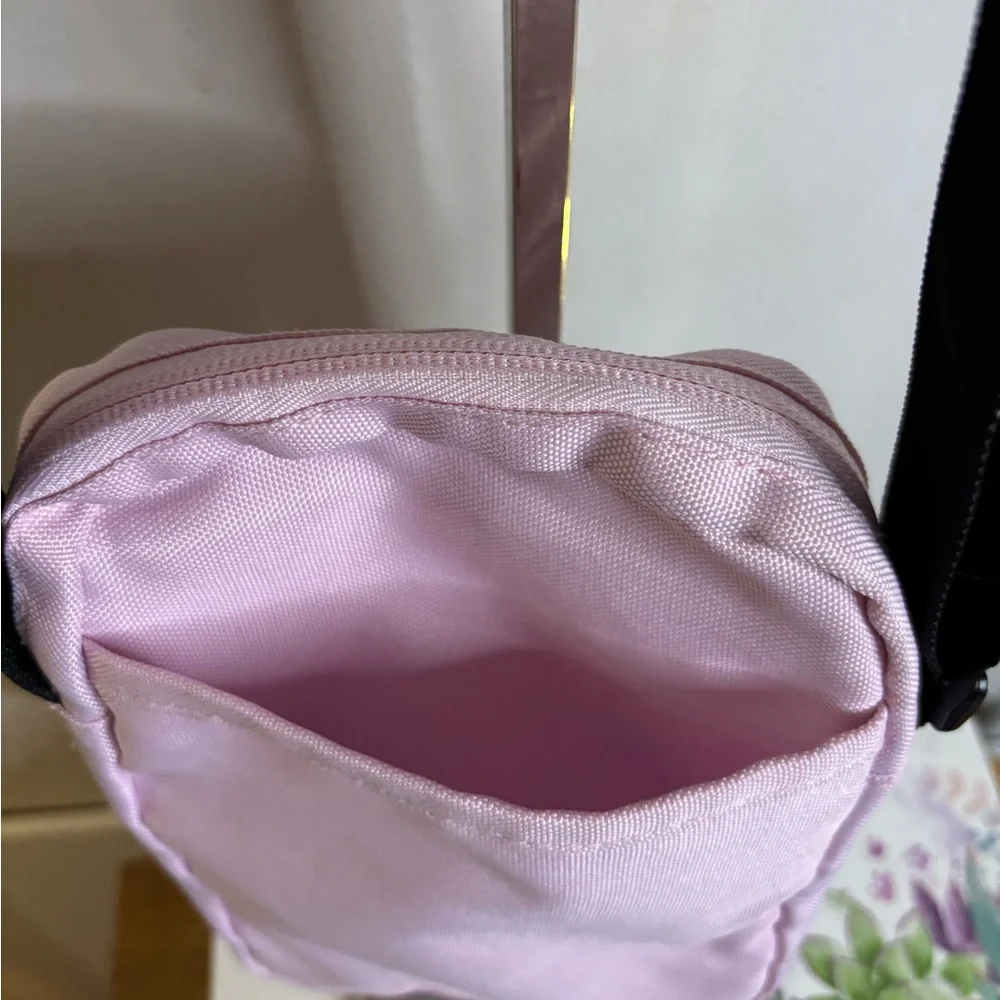 Levis Disney Collaboration Pink Minnie Mouse Crossbody Bag Adjustable S…